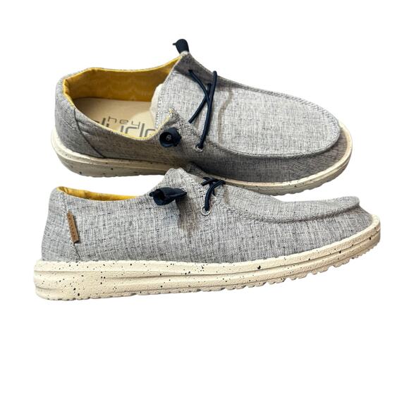 B2. Hey Dude Women's Wendy Chambray Lace-Up Loafer Size 7 - Picture 10 of 12